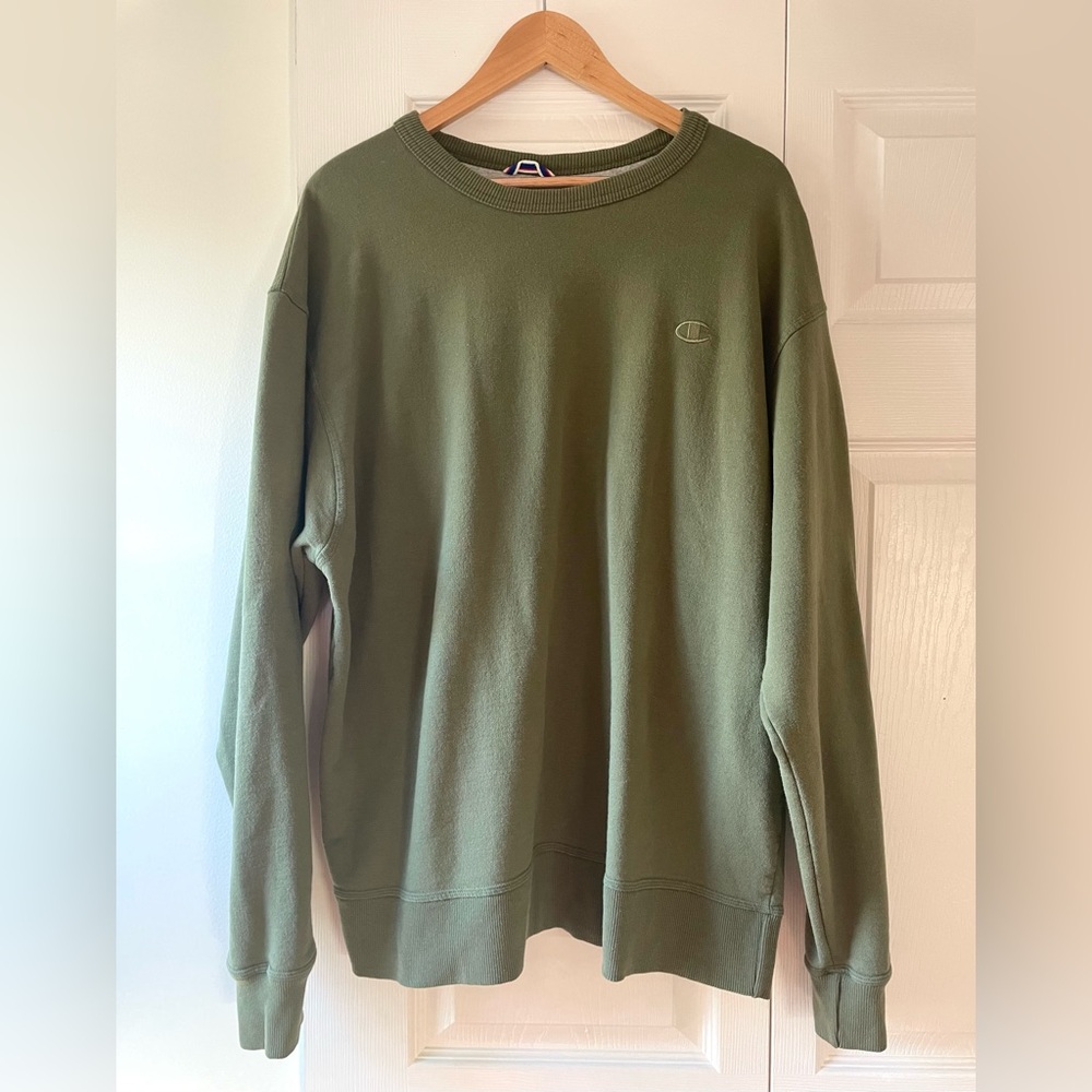 *5/$20 or 3/$15* Champion Men's Classic Green Crewneck Sweater Size XL